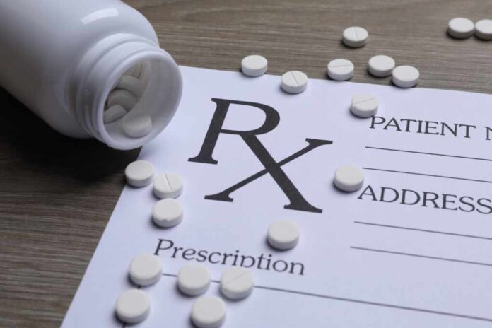Medical,Prescription,Form,,Pills,And,Bottle,On,Wooden,Table,,Closeup