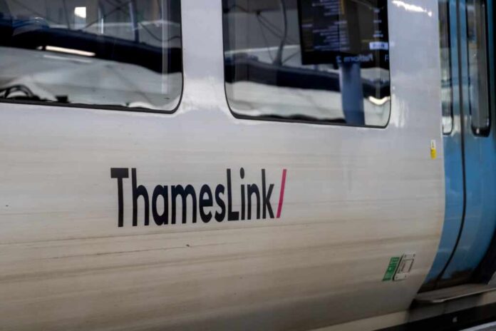 London,,,United,Kingdom,-,08,22,2023,:,Thameslink