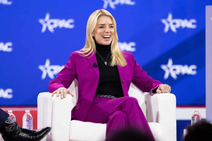 shutterstock_2590658103