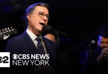 Stephen Colbert says goodbye to Late Show for final time at Ed Sullivan Theater